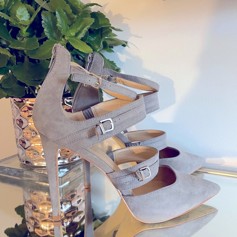 Closed toe stilettos